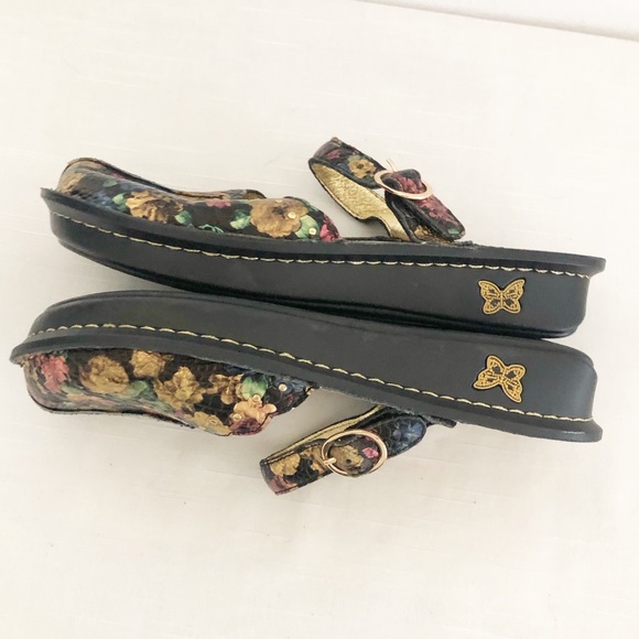 Alegria Queenie Gold Tuscany Floral Leather Clog - Picture 6 of 11